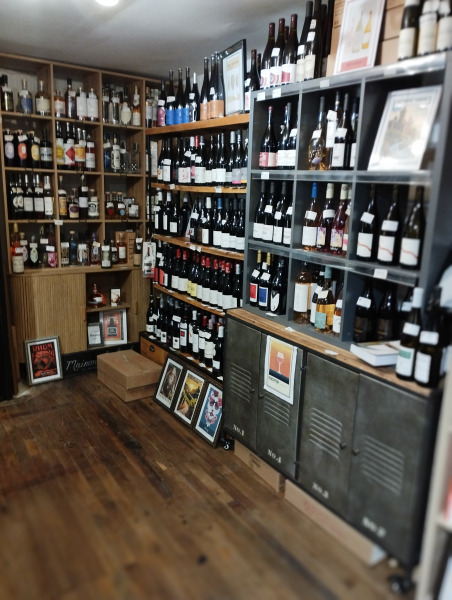 Le vin et vous caviste autrement - 56340 Carnac